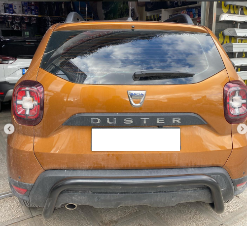 b3.png DACİA DUSTER ARKA KROM KORUMA - Görsel 1