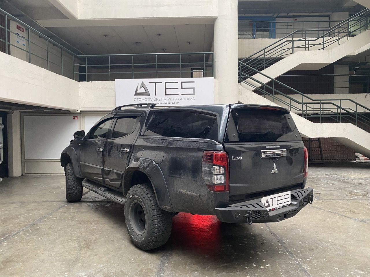 buyuk-img-5474.jpeg Mitsubishi L200 Camlı Kabin - Görsel 1