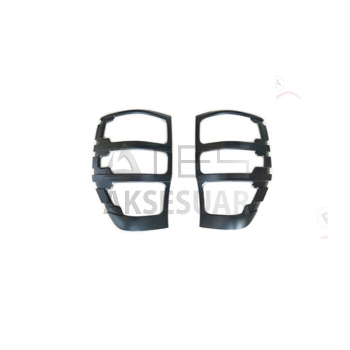 frr116stcekap-b2-20220408145802.jpg FORD RANGER 2015-2020 STOP ÇERÇEVESİ KAPLAMA SİYAH 2 PARÇA - Görsel 1