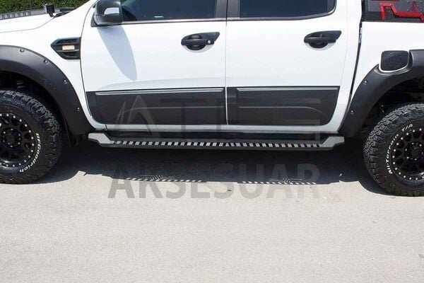 mitsubishi-l200-dakar-yan-basamak-siyah-v1-isiksiz-2006-2015-arasi-96916-46-o.jpg Mitsubishi L200 Dakar Yan Basamak Siyah V1 Işıksız 2006-2015 Arası - Görsel 1