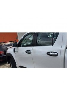 Ducki Hilux Revo 2020 Ve Sonrası Kapı Kol Çerçevesi Siyah